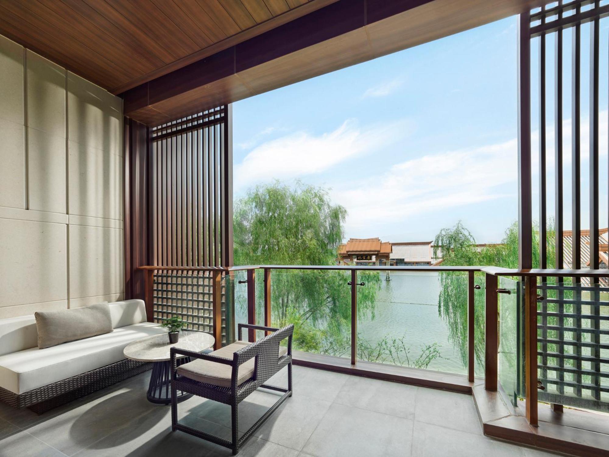 Hilton Shanghai Songjiang Guangfulin Екстериор снимка