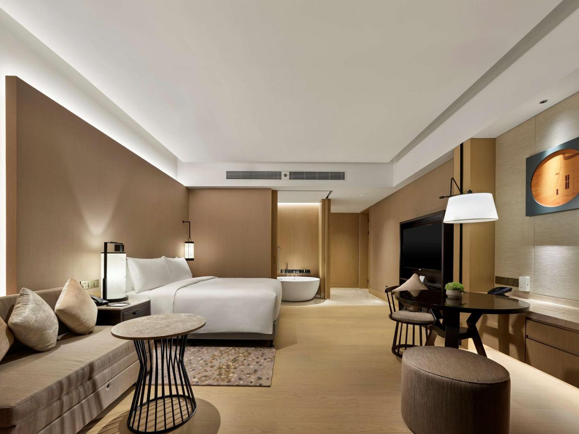 Hilton Shanghai Songjiang Guangfulin Екстериор снимка