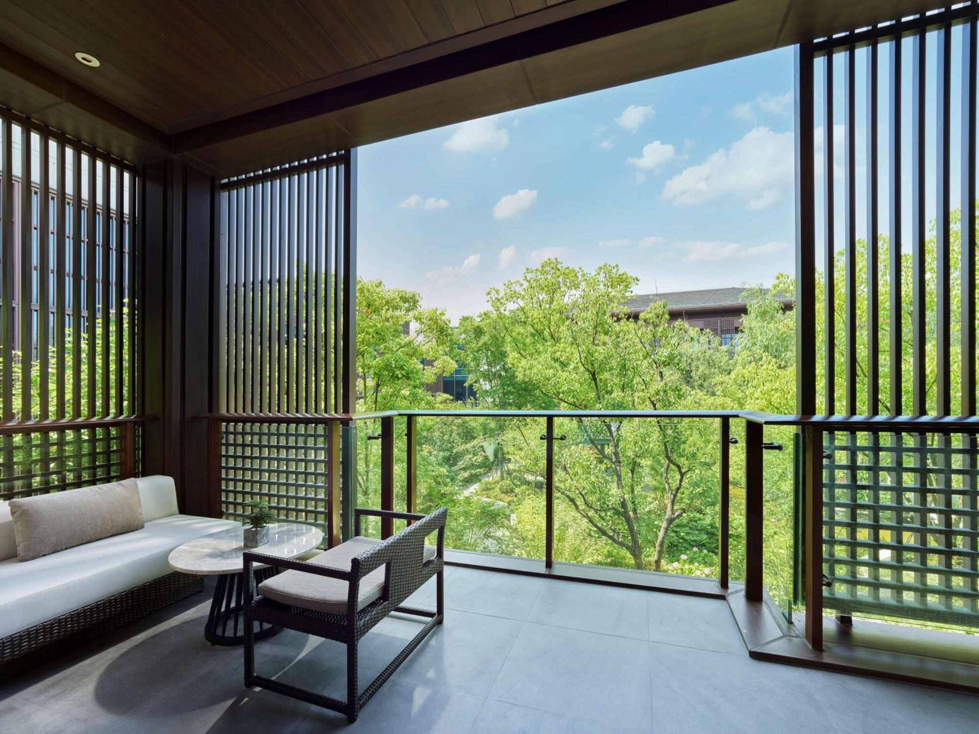 Hilton Shanghai Songjiang Guangfulin Екстериор снимка