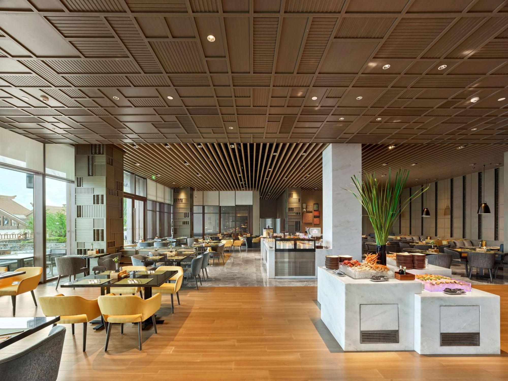 Hilton Shanghai Songjiang Guangfulin Екстериор снимка